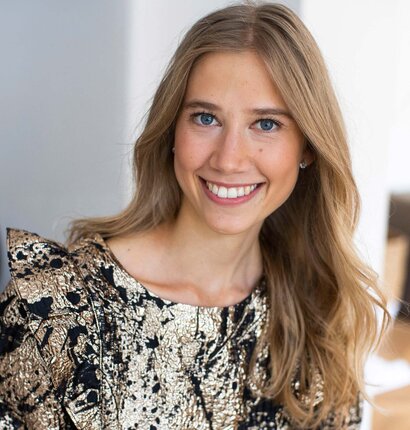 Prof Ebert Klavierwettbewerb Sophie Neeb