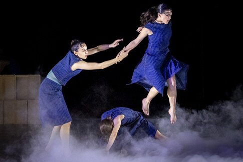 Sarah Merler, Elizabeth Shupe, Letizia Pignard