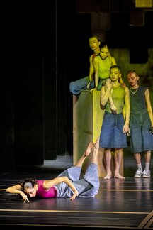 Mariana Romão, Mingfu Guo, Elizabeth Shupe, Yi Yu, Oskar Haag