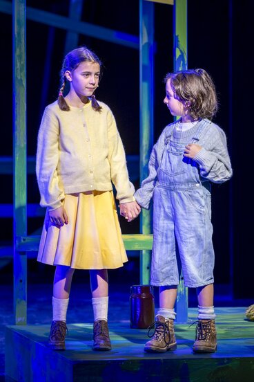 Aninka (Helena Kammerer Velez), Pepiček (Milo Jaindl)