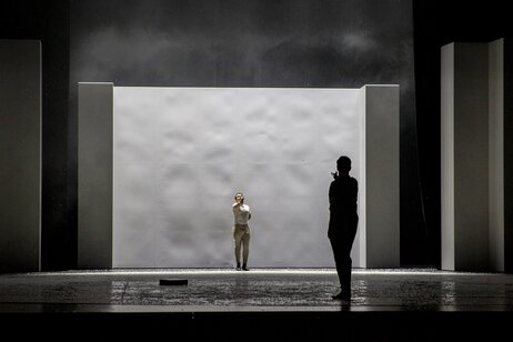 Alexander Fedorov (Lenski) & Jacob Phillips (Onegin) | © Birgit Gufler
