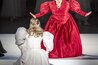 Marie Smolka (Tatjana), Bernarda Klinar (Olga) & Chor