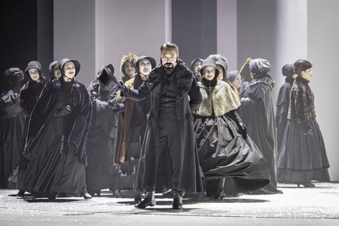 Il-Young Yoon (Hauptmann) & Chor