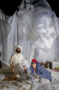Fabian Kluckner & Laura Nöbauer lassen eine Klangwolke steigen | © Birgit Gufler