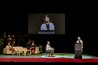 Teilnehmer:innen bei der Konferenz der Abwesenden