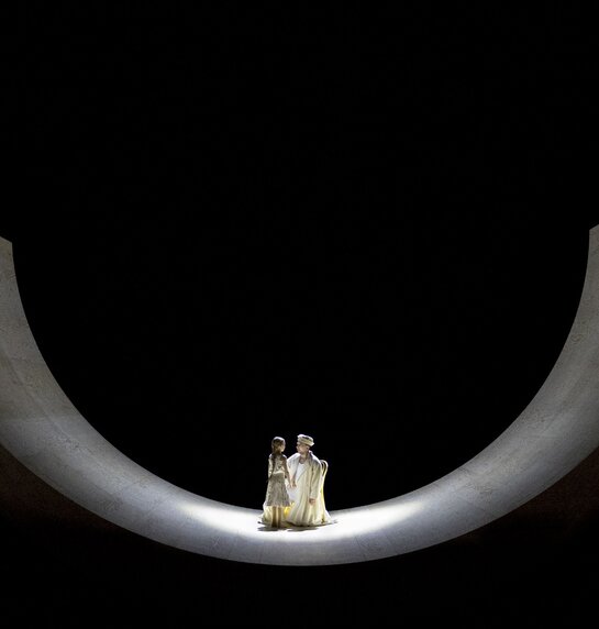 Greta Maria Lindmayr (Die junge Vitellia), William Blake (Vitellius) | © Birgit Gufler