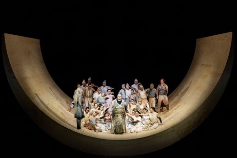 Oliver Sailer (Publio), Uwe Stickert (Tito), Bernarda Klinar (Annio), Opernchor