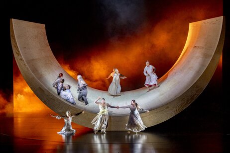 Bernarda Klinar (Annio), Annina Wachter (Servilia), Anastasia Lerman (Vitellia), Oliver Sailer (Publio), Opernchor