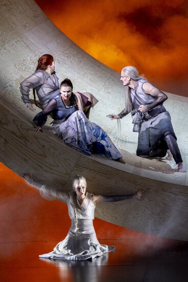 Bernarda Klinar (Annio), Annina Wachter (Servilia), Anastasia Lerman (Vitellia), Oliver Sailer (Publio)