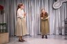 Marion Reiser (Elena) & Sara Nunius (Lila)