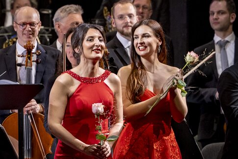 Camilla Lehmeier und Annina Wachter