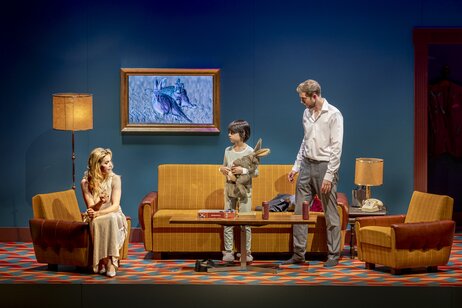 Von heute auf morgen: Mojca Erdmann (Die Frau), Jakob Noggler (Das Kind) & Benjamin Chamandy (Der Mann) | © Birgit Gufler