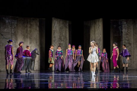 Elizabeth Shupe, Ensemble | © Birgit Gufler