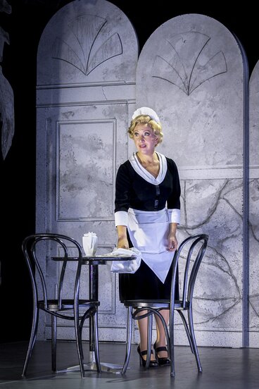 Jennifer Maines (Kellnerin/Gitta Alpár) | © Birgit Gufler