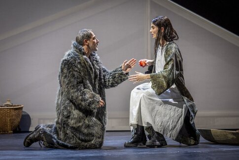 Christoph Kail (Ephraim), Julia Posch (Agnes)