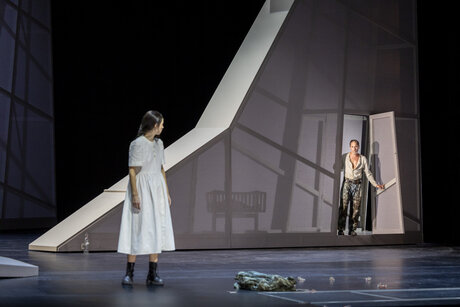 Julia Posch (Agnes), Christoph Kail (Ephraim) | © Birgit Gufler