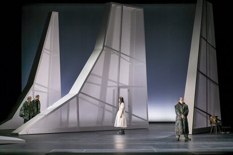 Florian Granzner (Peter), Patrick Ljuboja (Simon), Julia Posch (Agnes), Christoph Kail (Ephraim) | © Birgit Gufler