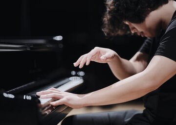 Pianist Jaehong Park