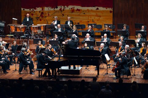 4. Symphoniekonzert - Jaehong Park_06