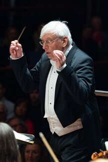 5. Symphoniekonzert_Mario Venzago_01