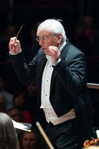 5. Symphoniekonzert_Mario Venzago_01 | © WE FEEL