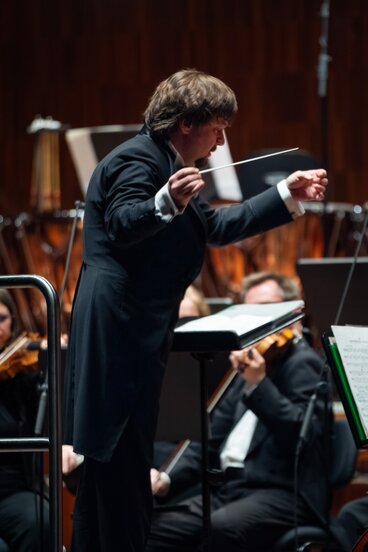 7. Symphoniekonzert_Ainārs Rubiķis_02