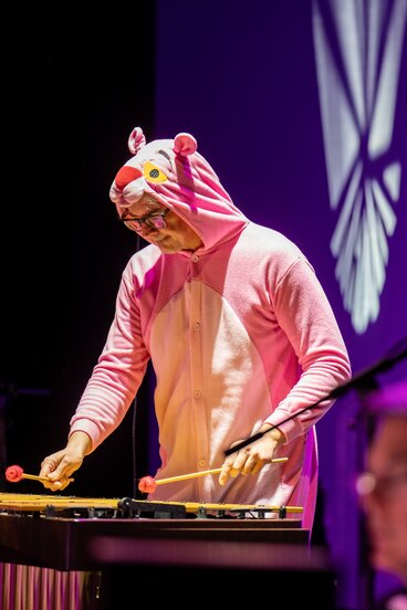 Another Night at the Movies_09