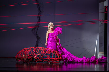 Annina Wachter (Zerbinetta) | © Toni Suter