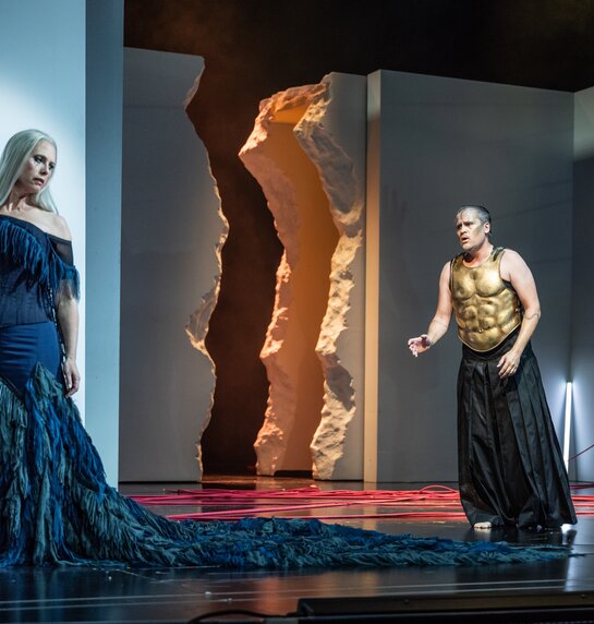 Anna Gabler (Ariadne), Florian Stern (Bacchus) | © Toni Suter