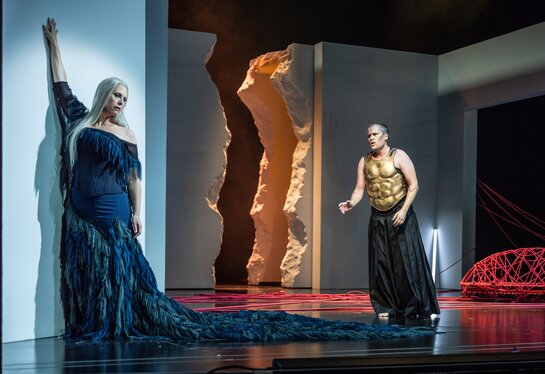 Anna Gabler (Ariadne), Florian Stern (Bacchus)