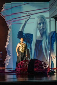 Anna Gabler (Ariadne), Florian Stern (Bacchus)