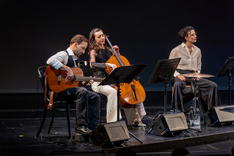 Jannis Raptis, Cristina Basili & Jasmin Meiri-Brauer | © Victor Klein