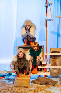 Nora Winkler, Max Gnant, Charlie Rackwitz | © Amir Kaufmann Nora Winkler, Max Gnant, Charlie Rackwitz | © Amir Kaufmann