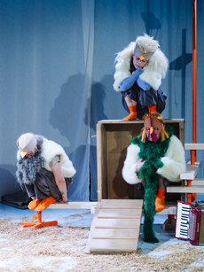 Charlie Rackwitz, Nora Winkler, Max Gnant | © Amir Kaufmann Charlie Rackwitz, Nora Winkler, Max Gnant | © Amir Kaufmann