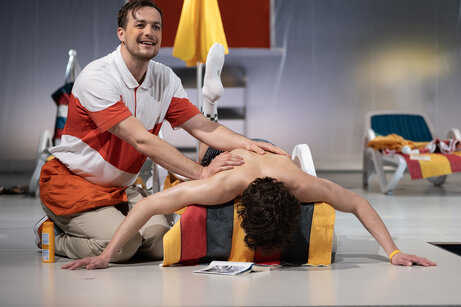Patrick Ljuboja (Caliban), Tommy Fischnaller-Wachtler (Ferdinand) | © Cordula Treml Patrick Ljuboja (Caliban), Tommy Fischnaller-Wachtler (Ferdinand) | © Cordula Treml
