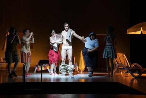 Marie-Therese Futterknecht (Aloisia), Kristoffer Nowak (Prospero), Laetitia Toursarkissian (Miranda), Patrick Ljuboja (Caliban), Petra Alexandra Pippan (Gonni), Tommy Fischnaller-Wachtler (Ferdinand)