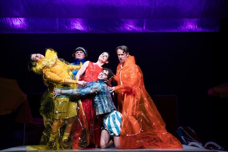 Marie-Therese Futterknecht (Aloisia), Petra Alexandra Pippan (Gonni), Laetitia Toursarkissian (Miranda), Tommy Fischnaller-Wachtler (Ferdinand), Kristoffer Nowak (Prospero)