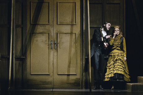 Tommy Fischnaller-Wachtler (Georg), Ulrike Lasta (Flora Baumscheer) | © Marcella Ruiz Cruz