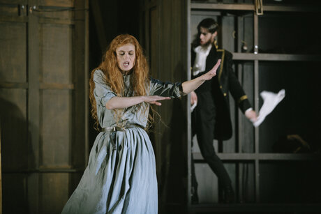 Julia Posch (Salome Pockerl), Tommy Fischnaller-Wachtler (Georg) | © Marcella Ruiz Cruz