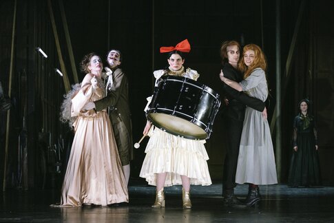 Marie-Therese Futterknecht (Frau von Cypressenburg), Tommy Fischnaller-Wachtler (Monsieur Marquis), Laetitia Toursarkissian (Emma), Florian Granzner (Titus Feuerfuchs), Julia Posch (Salome Pockerl), Valentina Wackerle (Dame)