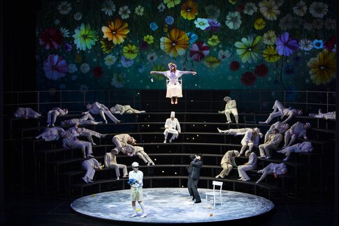 Anastasia Lerman (Wunderkind), Hazel Neighbour (Etherea), Erwin Belakowitsch (Zauberlicht), Florian Stern (Matěj Brouček) & Chor