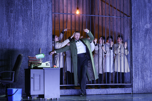 Benjamin Chamandy (Frank), Tänzerinnen