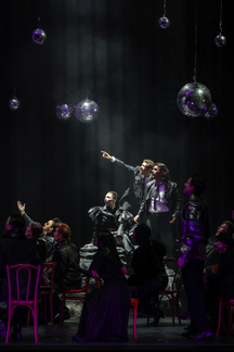 Qiong Wu (Garcias), Hazel Neighbour (Pedro), Jakob Nistler (Rodriguez), Julien Horbatuk (Juan) & Chor