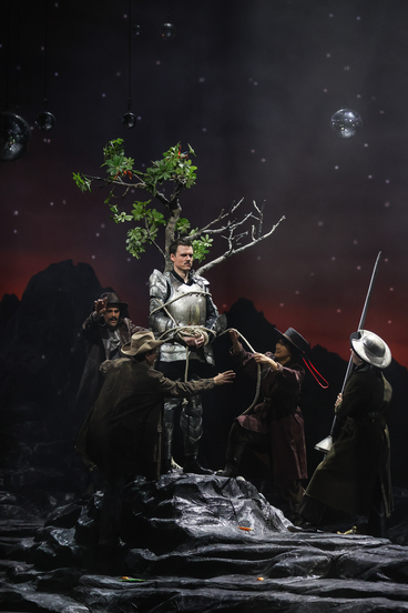 Julien Horbatuk (Juan), Jakob Nistler (Rodriguez), Oliver Sailer (Don Quichotte), Qiong Wu (Garcias) & Hazel Neighbour (Pedro) | © Barbara Pálffy