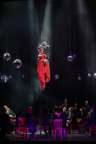 Camilla Lehmeier (Dulcinée) & Chor | © Barbara Pálffy