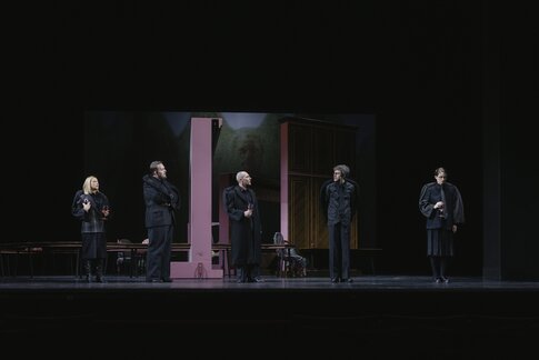 Ulrike Lasta (Olga), Philipp Rudig (Prof. Liebig), Christoph Kail (Prof. Robert Schuster), Tommy Fischnaller-Wachtler (Herr Landauer) & Julia Posch (Anna) 