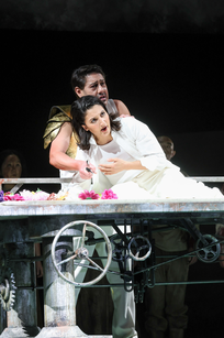 Camilla Lehmeier (Idamante) & Dovlet Nurgeldiyev (Idomeneo) | © Barbara Palffy