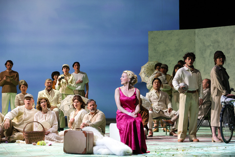 Susanne Langbein (Elettra) & Chor