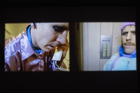 Is Anybody Home? | © David Baltzer