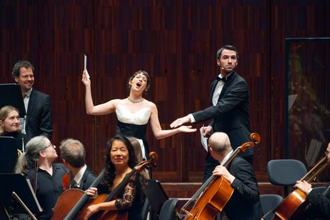 Neujahrskonzert 2026: Moderation Andrea De Majo & Juliana Haider_05 | © WE FEEL